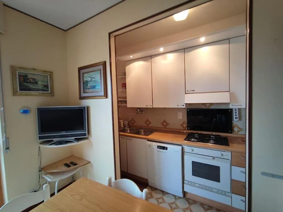 Appartamento Conti San Bartolomeo al Mare 0*,  Olaszország
